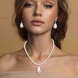 Teardrop Pendant Pearl Strand Necklace