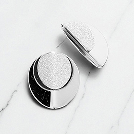 Layered Shimmering Fold Round Disc Stud Earrings