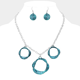 Hammered Bended Triple Open Circle Necklace