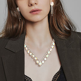 Oval Stone Accented V Shaped Rhinestone Necklace