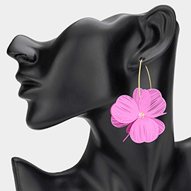 Metal Cut Out Flower Dangle Earrings