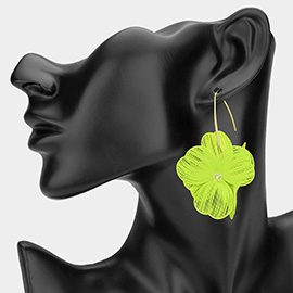 Metal Cut Out Flower Dangle Earrings