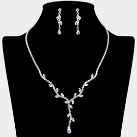 Sprout Detailed Rhinestone Necklace
