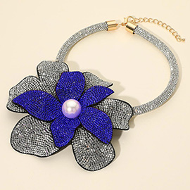 Pearl Centered Bling Studded Oversized Flower Pointed Necklace
