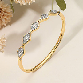 SECRET BOX_Stainless Steel Rhinestone Pave Wavy Hinged Bangle Bracelet