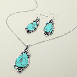 Elegant Boho Western Turquoise Teardrop Pendant Necklace