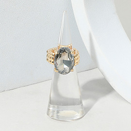 Faceted Oval Stone Cluster Stretch Ring