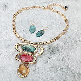 Bold Resin Geometric Pendant Accent Statement Necklace