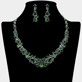 Elegant Teardrop Stone Cluster Accent Rhinestone Embellished Necklace