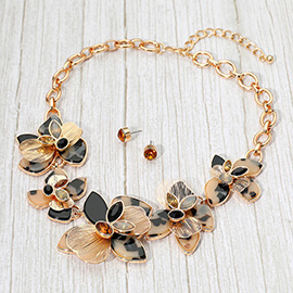 Stone Accent Resin Metal Cutout Floral Link Statement Necklace