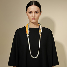 SECRET BOX_Pattern Print Fabric Scarf Pearl Magnetic Necklace