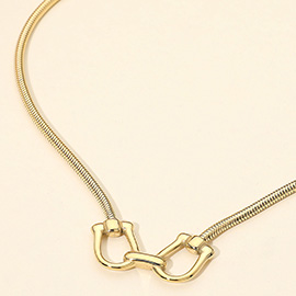 SECRET BOX_Stainless Steel Linked Horsebit Pendant Necklace