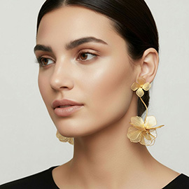 Sculpted Cutout Bloom Drop Statement Earrings